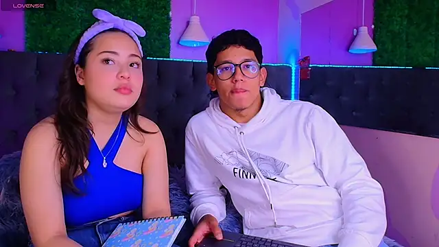 RyanPricee online show from March 31, 4:01 am