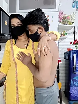 Best-Couple online show from March 19, 8:18 am