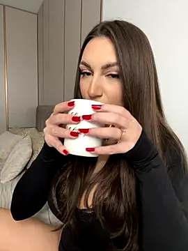 claraxjoyy online show from December 15, 6:18 am