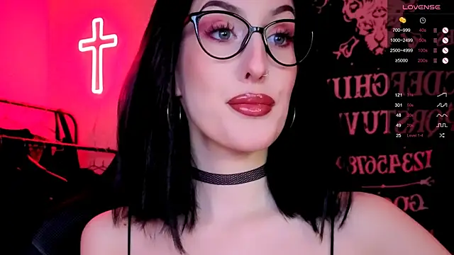 Miss Alice   online show from January 7, 2:04 am