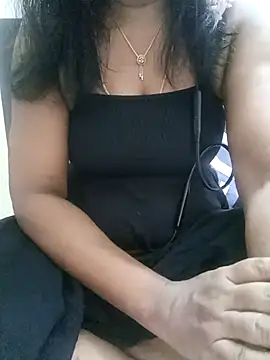 Tamil Vishalini online show from February 21, 3:40 am