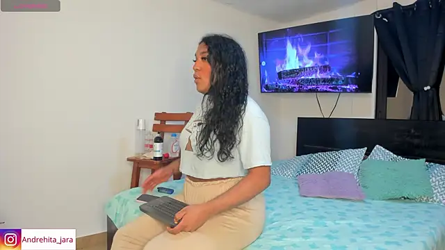 madisonbrunette online show from September 12, 3:18 am