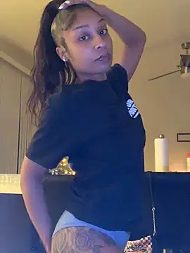 HoneyBarbie online show from December 15, 1:11 am