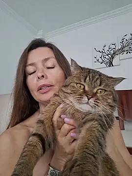 karina warthon online show from February 23, 5:56 pm