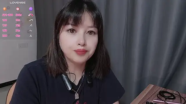 Lucky-xiuxiu online show from October 16, 4:20 pm