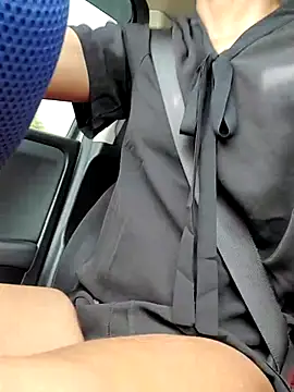 JuicyPussyGoddess online show from September 30, 5:29 pm