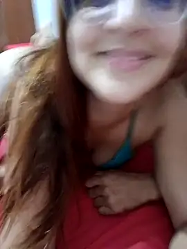 AliceRuivinha2 online show from April 4, 12:42 am