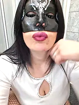 Napoletana89- online show from February 5, 2:31 pm