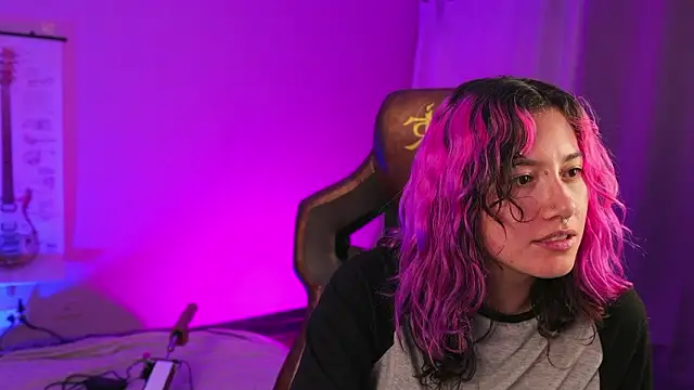  zephyr  online show from February 19, 3:50 am