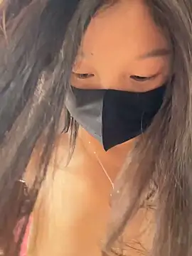 SSSniang- online show from March 21, 6:40 am