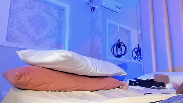 KonyBell online show from October 15, 1:36 pm