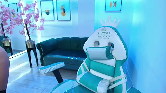 Arianna sweeet online show from January 6, 3:43 am