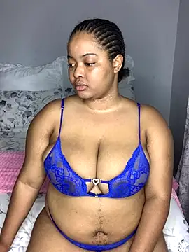 sexytinashe21 online show from October 28, 7:19 pm