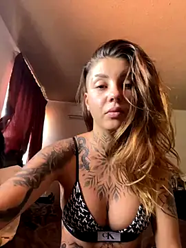 Izy cute  online show from September 11, 6:19 pm