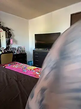 Izy cute  online show from October 23, 10:49 pm