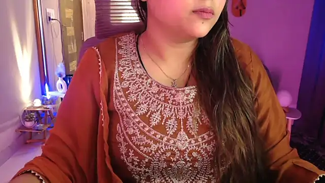 Mitikaa online show from February 17, 1:54 pm