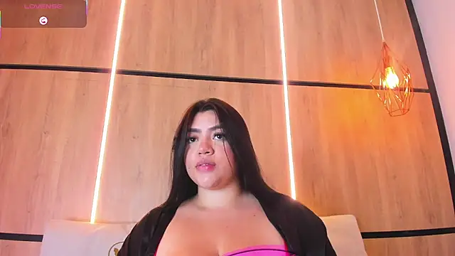 ashlyn parker online show from December 15, 8:47 pm