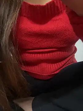 Red-Magic-25 online show from November 19, 6:46 am