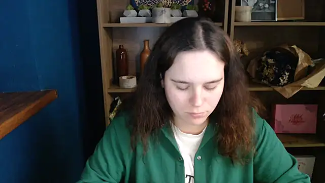 mini girly online show from October 22, 3:39 pm