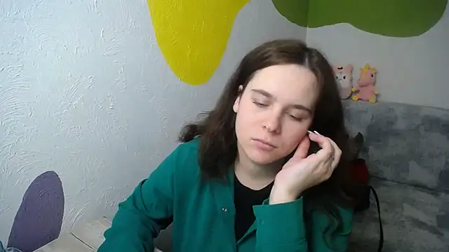 mini girly online show from November 13, 3:11 pm