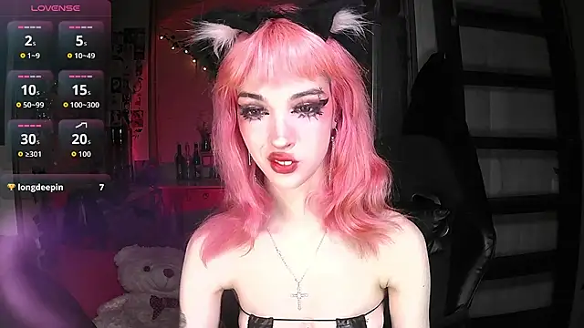 Snapshot of Ink__pleasure chatting on October 24, 12:06 am Ink pleasure online show from October 24, 12:06 am