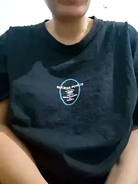 nonalona199999 online show from November 28, 8:56 pm