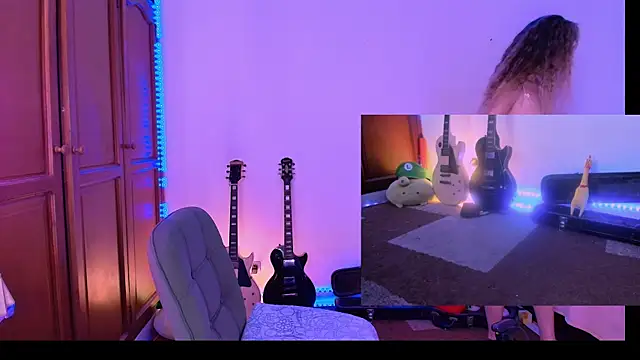 antonelawow online show from November 6, 7:42 pm