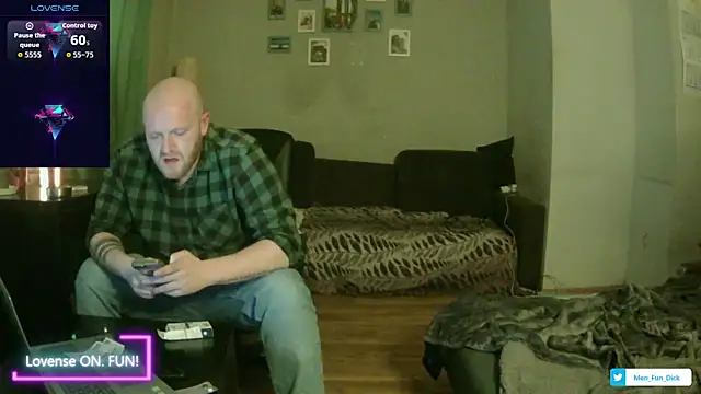 Men Fun Dick online show from April 19, 7:30 am