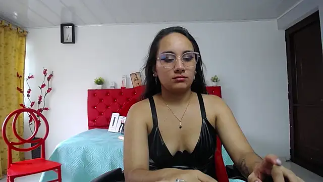 Maylin horny19 online show from March 21, 7:08 pm