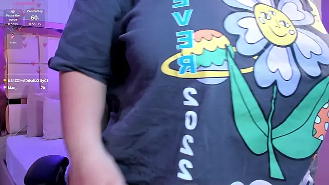 zoes milee online show from February 26, 11:53 am