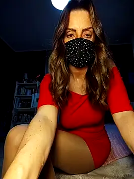 Akemi rossi online show from April 18, 7:07 pm