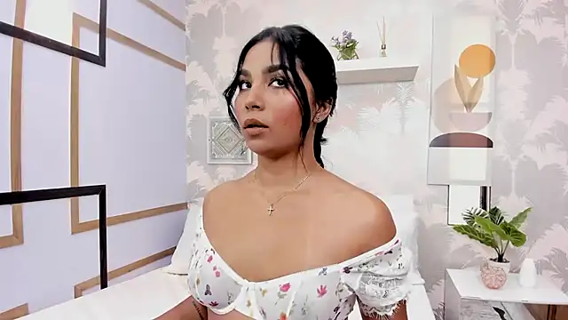 CharlotteGraay online show from September 10, 7:58 pm