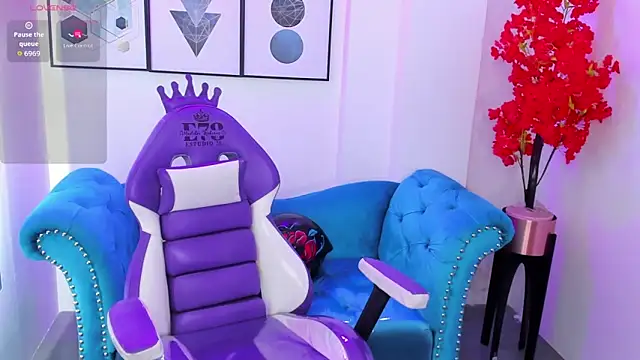 Akaza Hakuji  online show from October 22, 12:32 pm