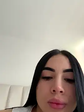 tamy xoo online show from January 8, 3:05 pm