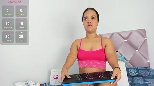 AnieRey online show from March 26, 11:45 am