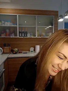 Miroslavadzm1 online show from April 13, 11:11 am