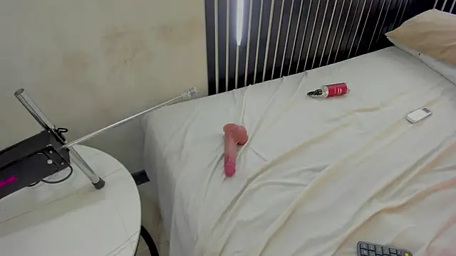 Stefanyduque1 online show from November 26, 3:24 pm