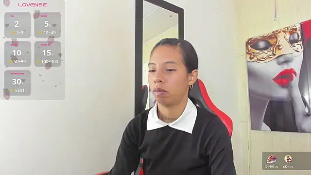 Snapshot of Miss_sparkle00 chatting on October 4, 5:02 am Miss sparkle00 online show from October 4, 5:02 am