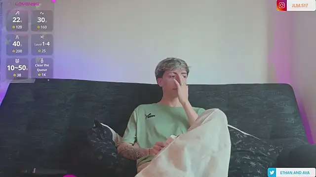 ethan and ava online show from June 3, 12:39 pm