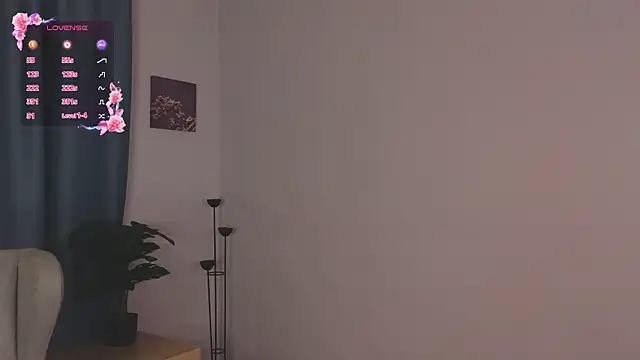 too sexxxy online show from November 7, 6:02 pm