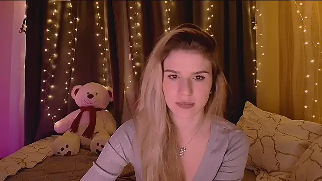 Melissa smith  online show from January 18, 8:16 pm