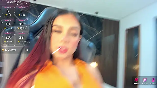 Lolly 18 online show from February 5, 8:23 pm