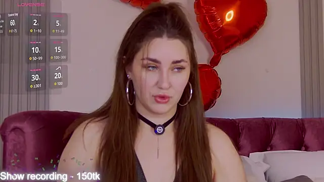 KiraBarlows online show from March 3, 8:37 pm