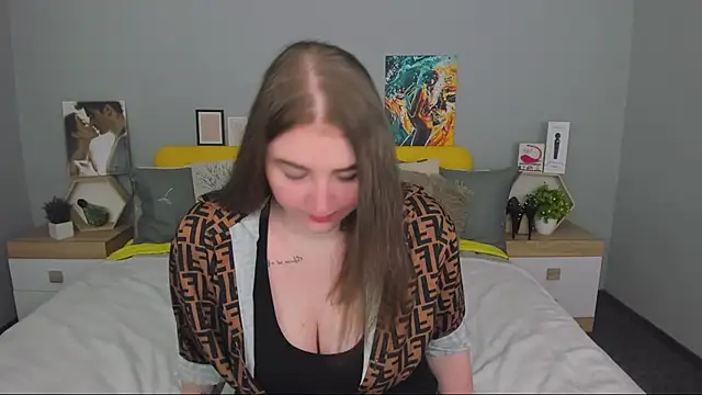 lillyloan4u online show from April 5, 5:12 pm