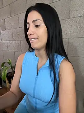 Snapshot of Putitatease chatting on September 12, 2:35 pm Putitatease online show from September 12, 2:35 pm