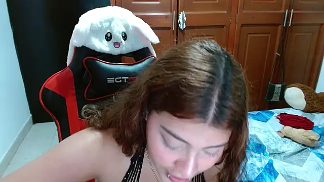 Eyfy bbs online show from October 23, 9:32 pm