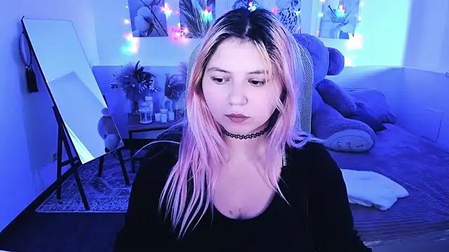 DiaAngell online show from February 27, 7:24 pm