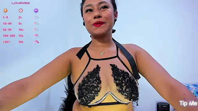 kataleya amaya online show from November 3, 4:33 pm