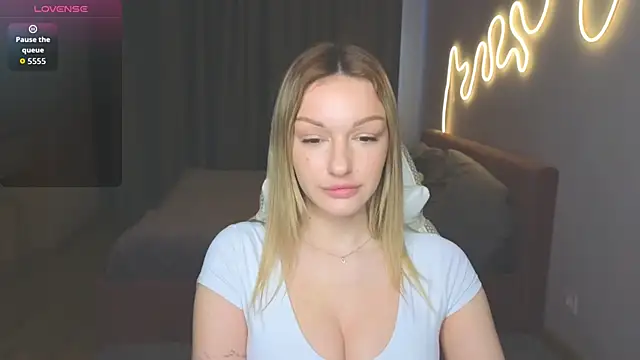 MargaretSweet1 online show from March 25, 7:11 am