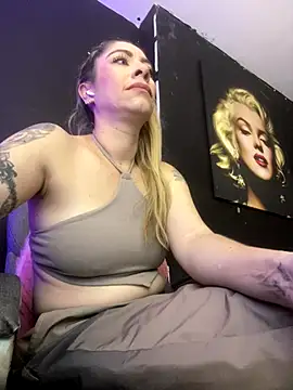 viktoria davis  online show from September 21, 12:42 am